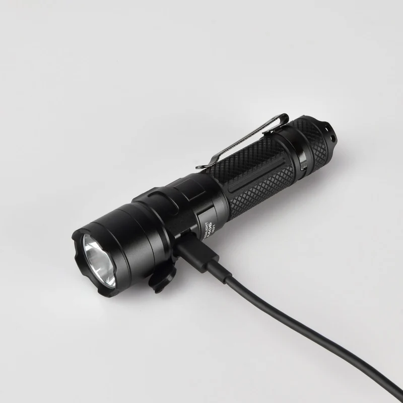LED-Taschenlampe 20 Watt | Wiederaufladbar | 4000 Lumen | 6500K – Tageslicht