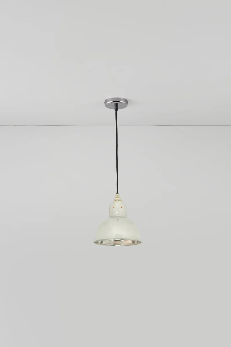 Spun Reflector with Cord Grip Lampholder