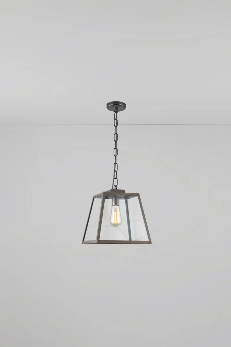Quad Medium Pendant, Closed Top