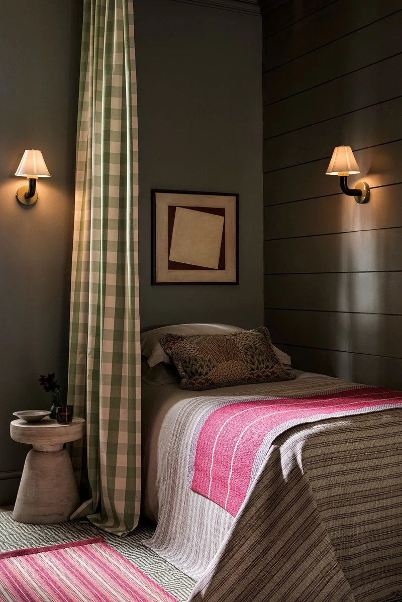 Blossom Wall Light