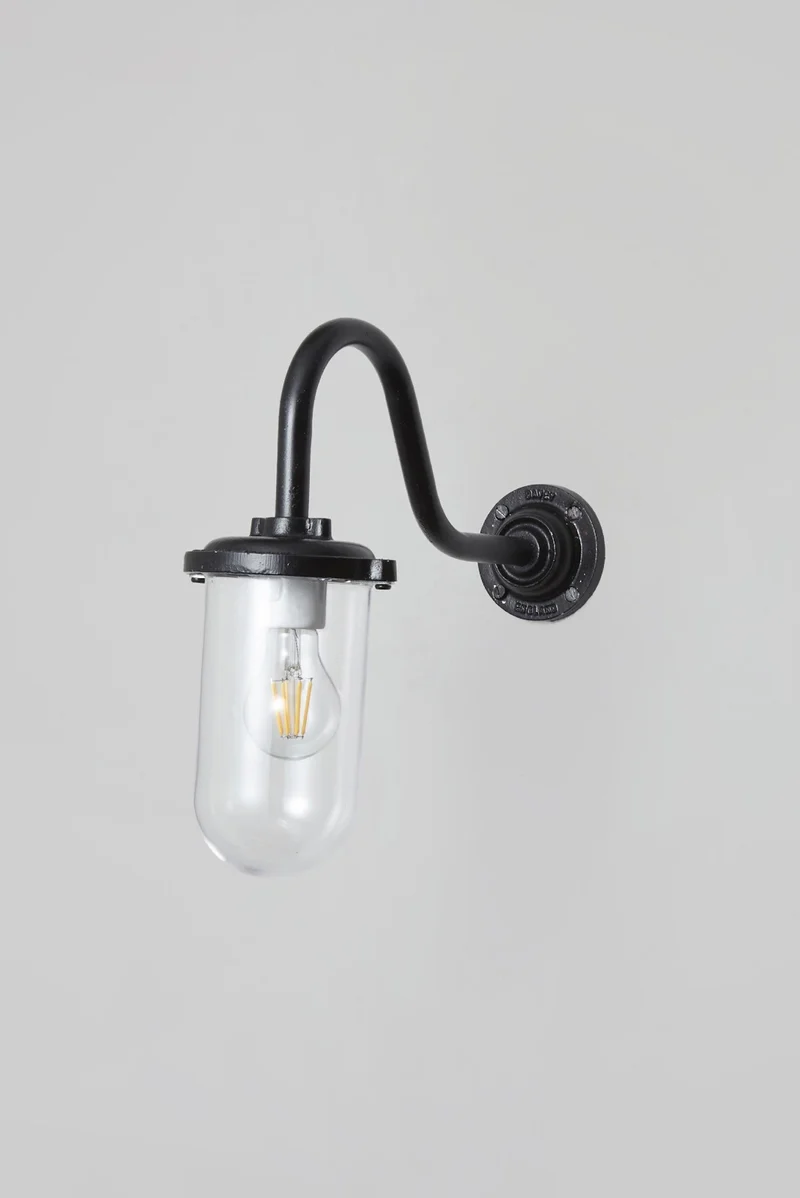 Bracket Light, 100W, Swan Neck 7672