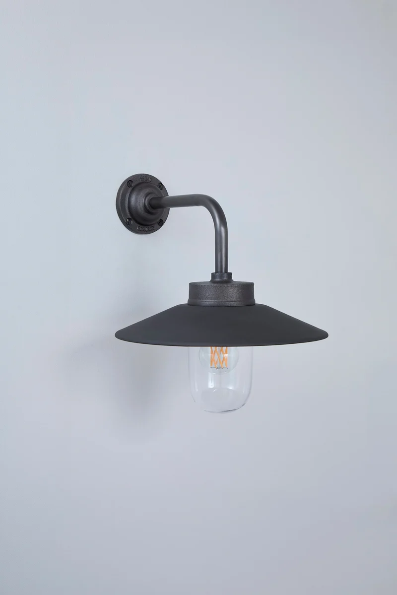 Exterior Bracket Light, 7680