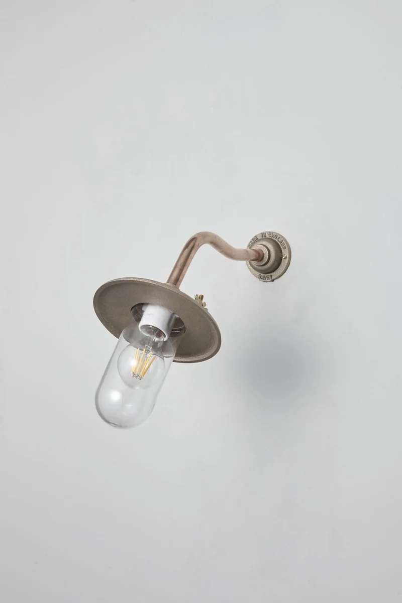 Exterior Bracket Light, Canted, 7685