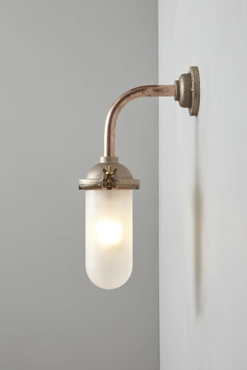 Exterior Bracket Light, 7684
