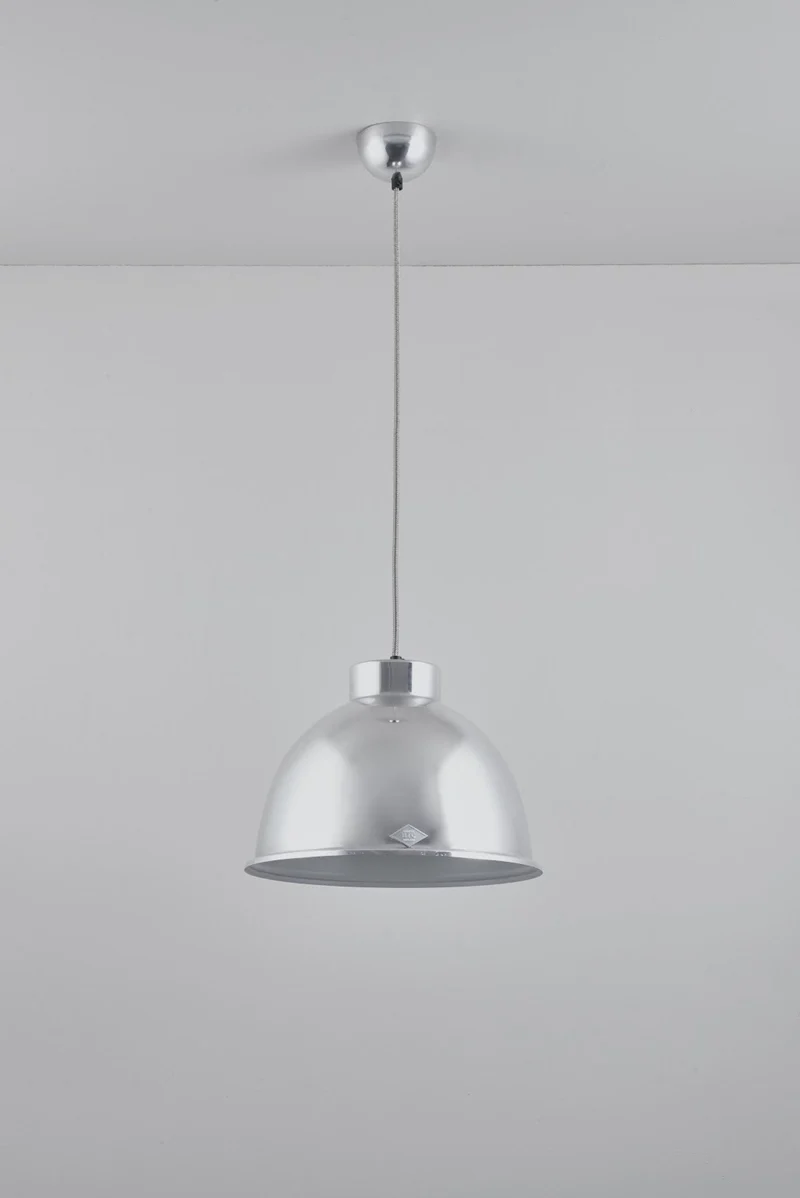 Giant 0 Pendant