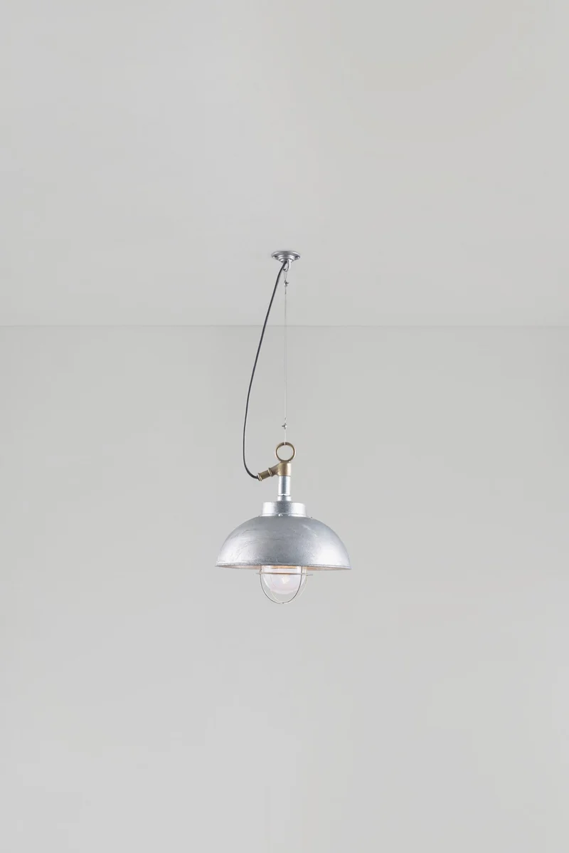 Shipyard Pendant