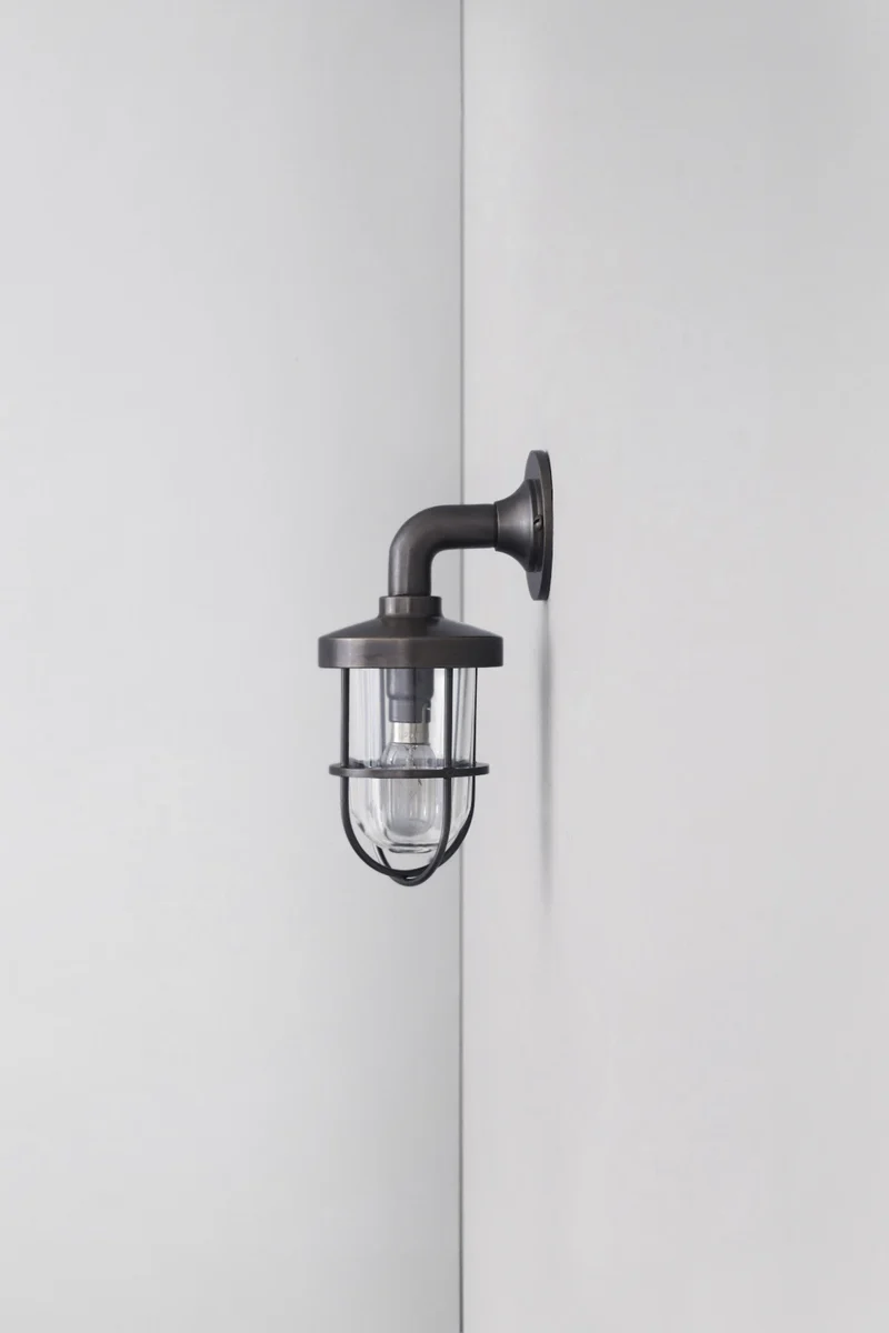 Miniature Weatherproof Ship's Well Glass Light 7207