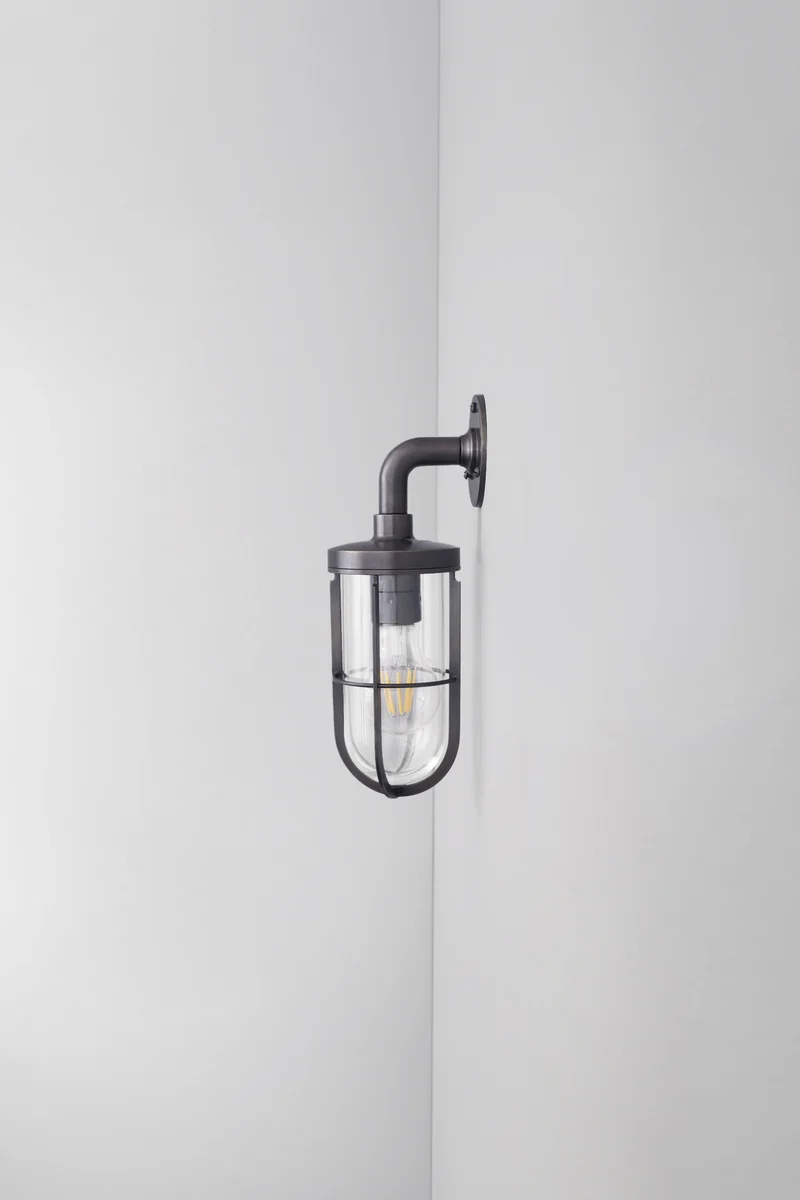 Weatherproof Ship's Well Glass Light 7207