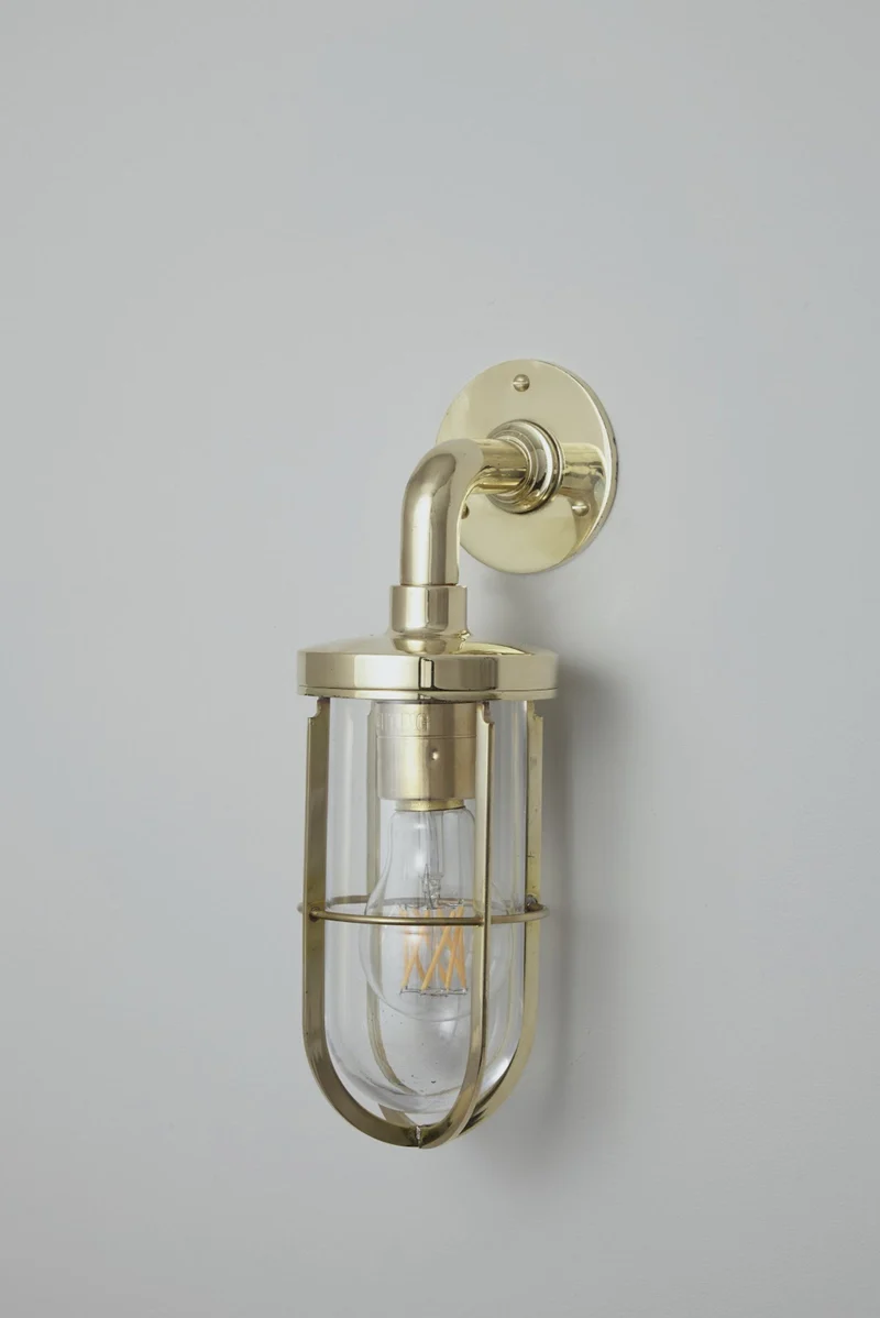 Weatherproof Ship's Well Glass Light 7207