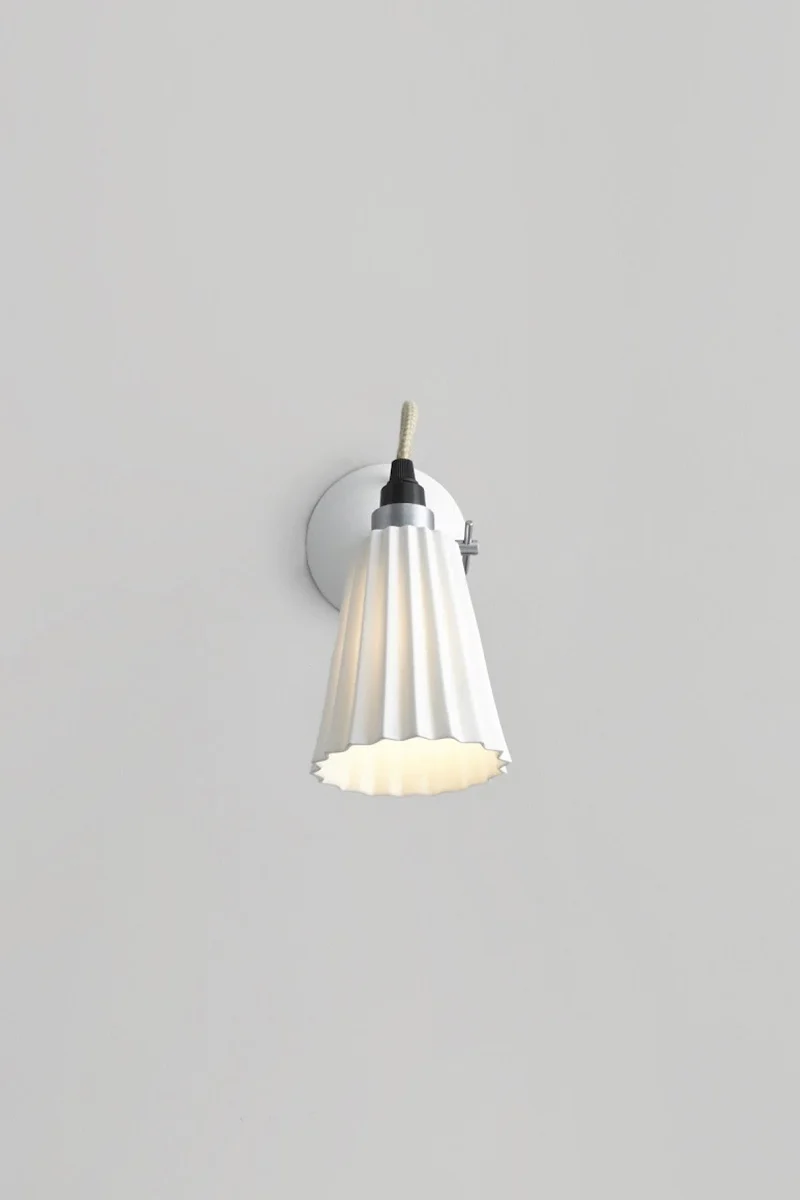 Hector Pleat Small Wall Light