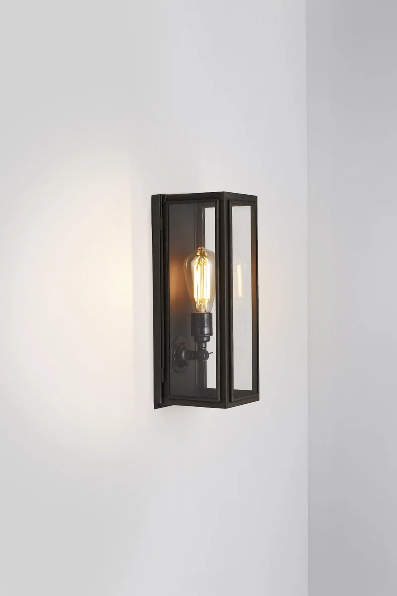 Narrow Box Wall Light 7649 (Externally Glazed)