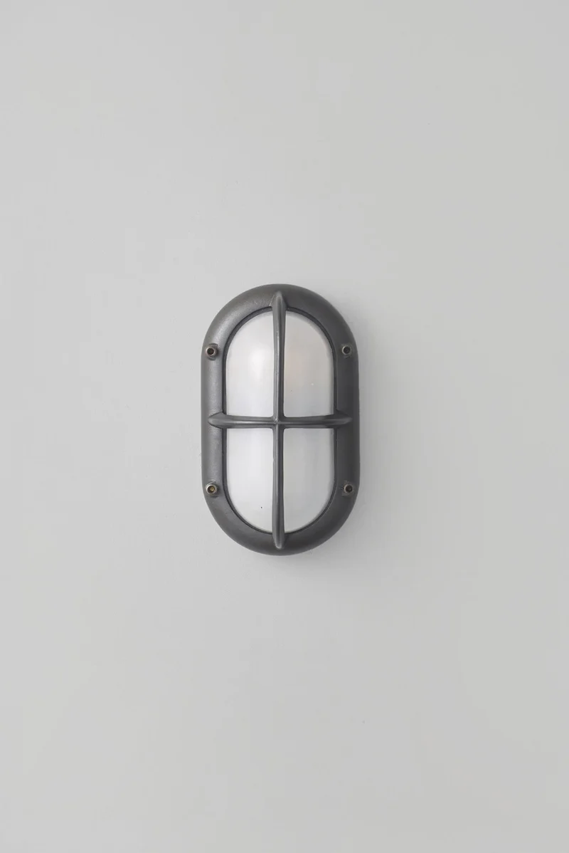 Small Exterior Bulkhead 8123