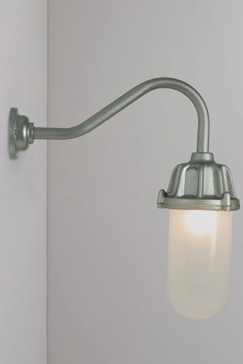 Dockside Wall Light