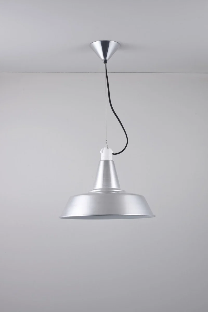 Quay Pendant