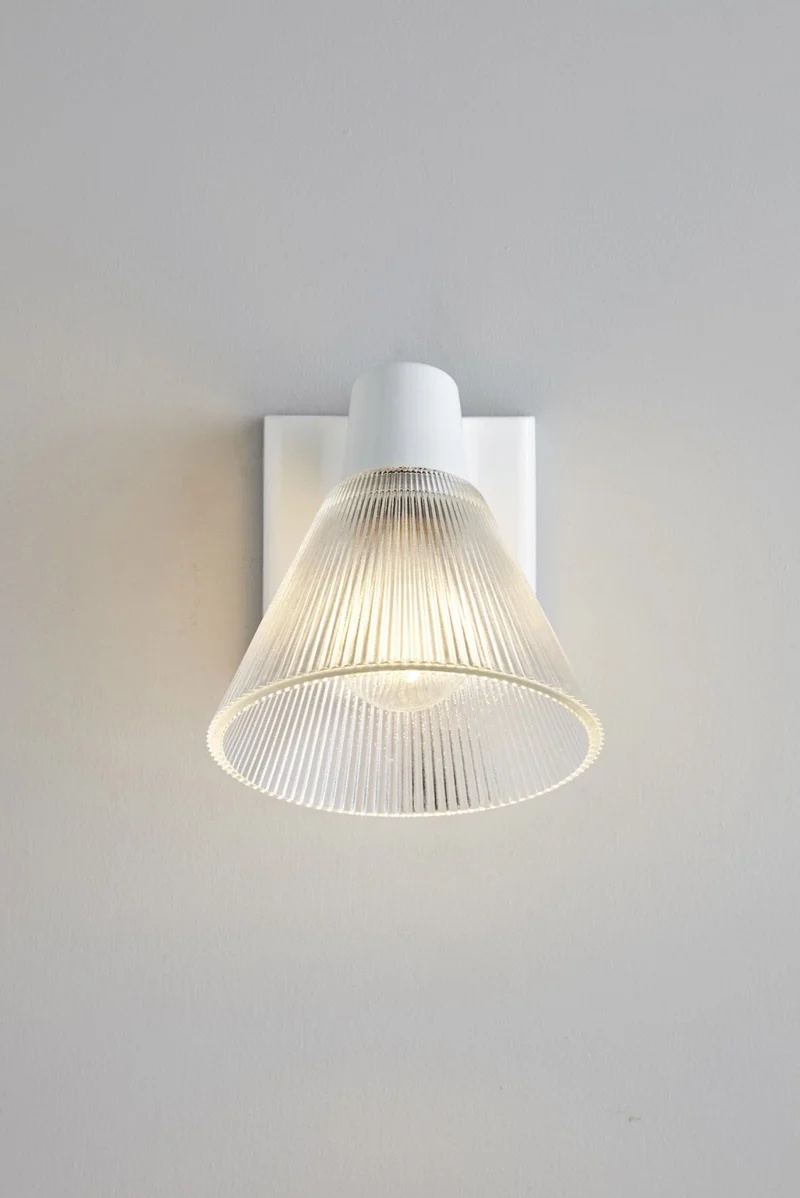 Minster 2 Prismatic Wall Light