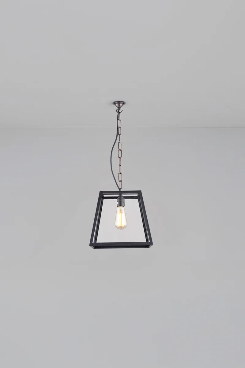Quad Medium Pendant Light