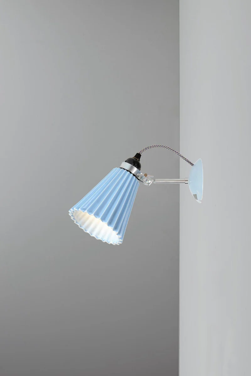 Hector Pleat Medium Wall Light