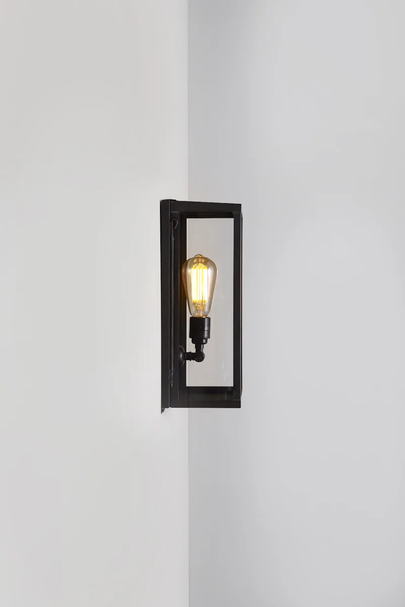 Medium Box Wall Light 7645 (Internally Glazed)