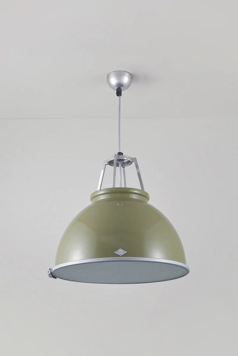 Titan Size 3 Pendant with Diffuser