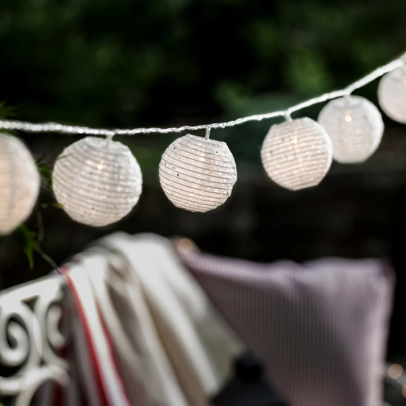 20er Lampion Lichterkette Cut-Out Muster koppelbar wetterfest