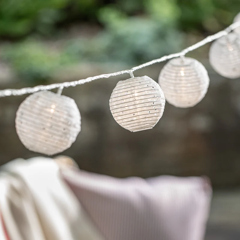 20er Lampion Lichterkette Cut-Out Muster koppelbar wetterfest