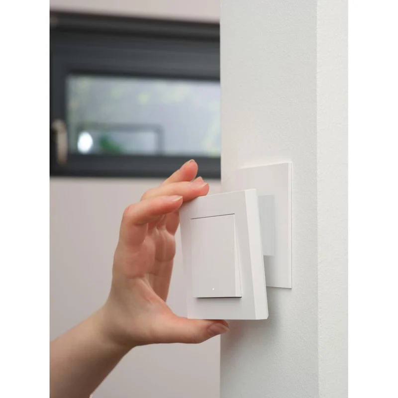 OSRAM Wifi SMART+ smarter magnetischer Wandschalter mit 1-Taste