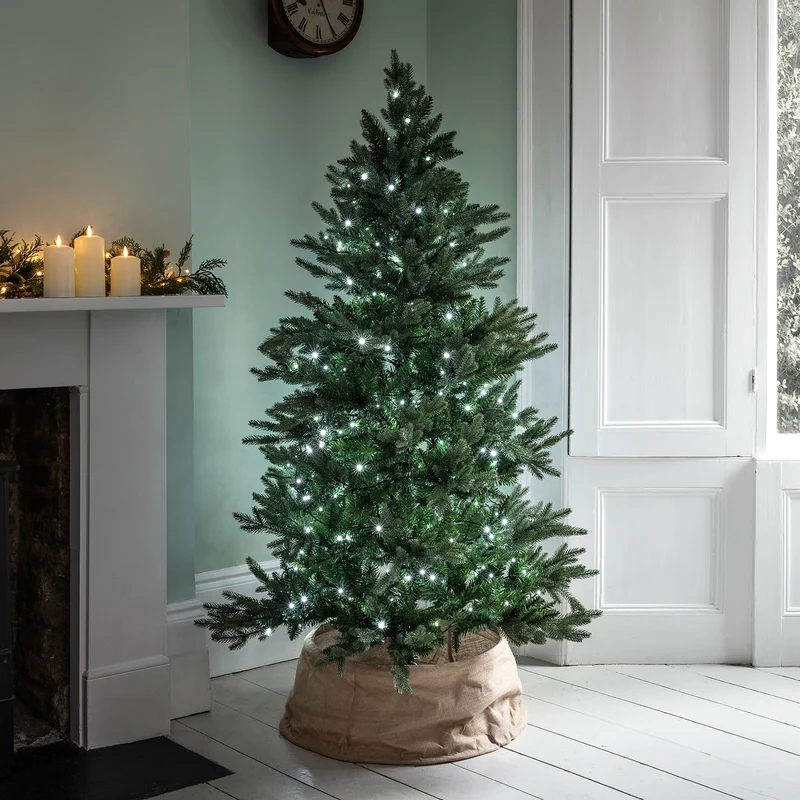 Essential Connect 50m 500er LED Lichterkette weiß koppelbar grünes Kabel