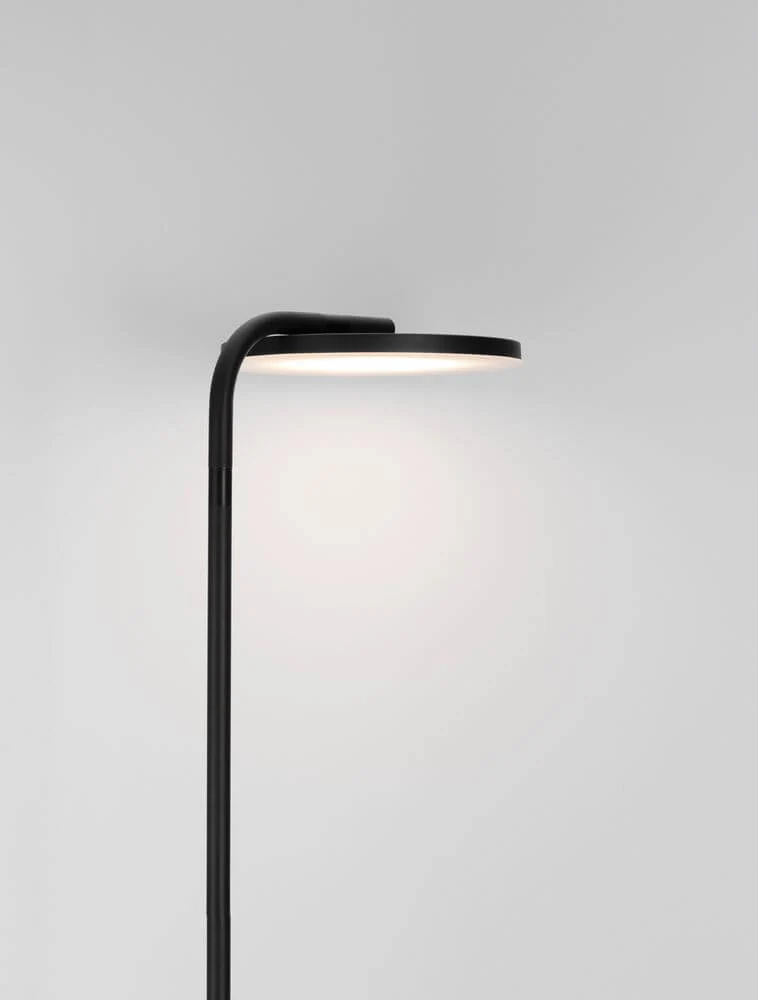Sinkro LED Stehlampe Ø 25,2cm 3000K mit Fußschalter