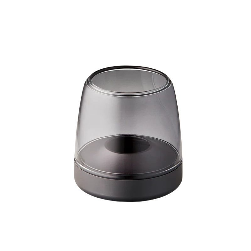 Windlicht aus Glas und Aluminium mit modernem Design und LED-Kerzen-Kompatibilität, Rauchgrau – Glow 10 | Kooduu
