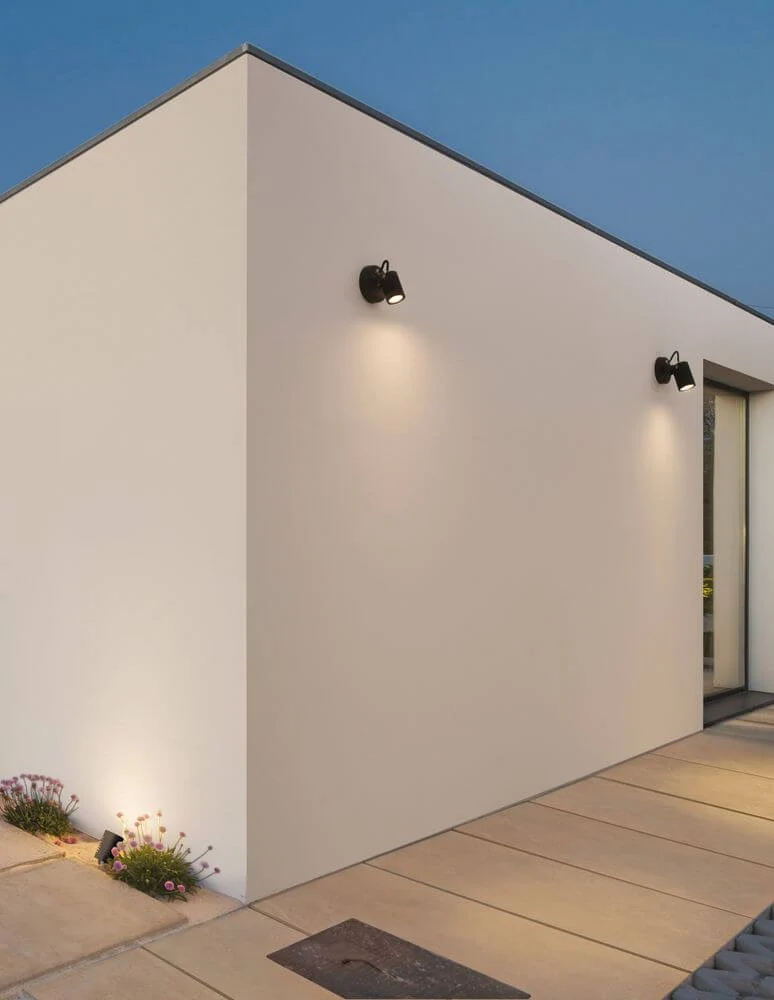 Fend LED Außenwandleuchte Base Hoch 3000K Schwarz IP65