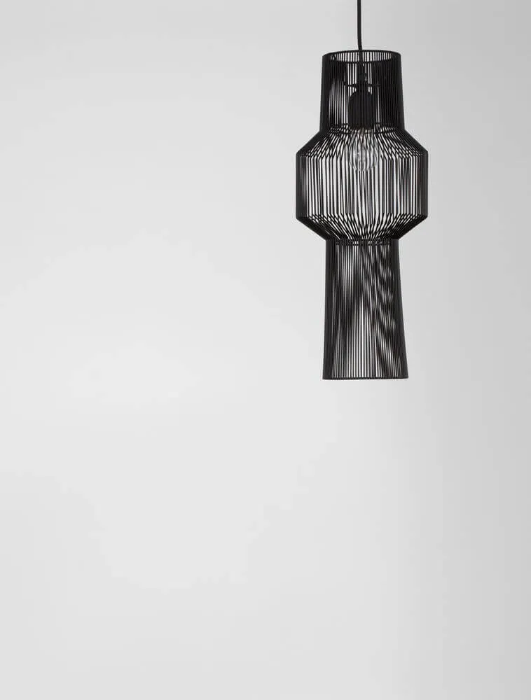Bredo Pendelleuchte Ø 21cm Schwarz