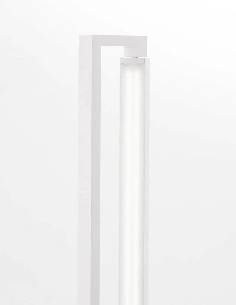 Line LED Stehlampe 3000K Weiß
