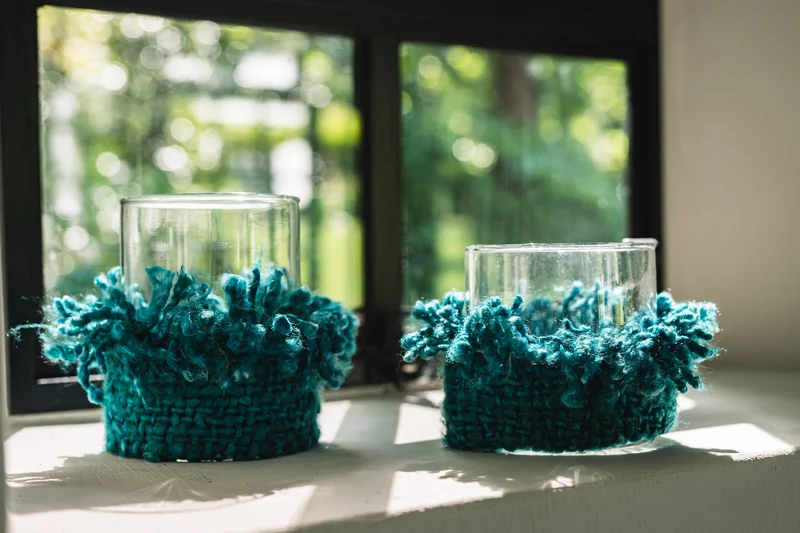 Windlicht – Baumwollmaterial, Gestricktes Design, Dekorativer Glasbehälter, M – Oh My Gee | Bazar Bizar Antwerp