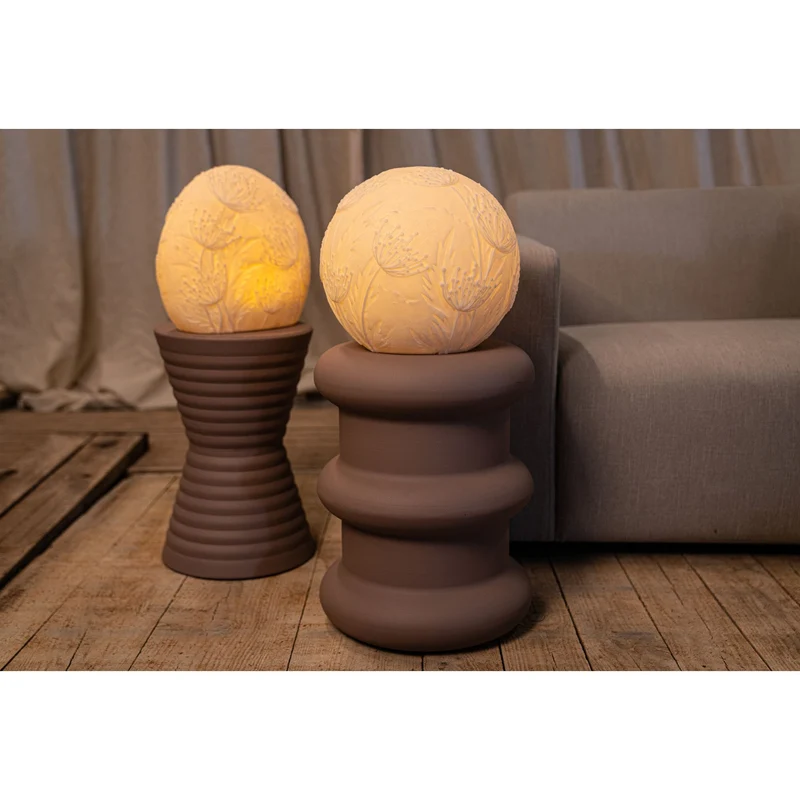 LED-Leuchte – Blumendesign, Ovale Form, Kunststoffmaterial, Weiß – Hennah | PTMD