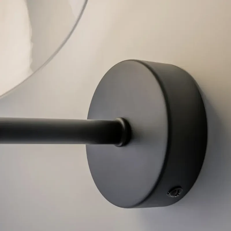 Wandleuchte – Schwarzes Metall und Glas, 1× E14 Fassung, 40 W Leistung, Ø22 cm - Memory | Maytoni