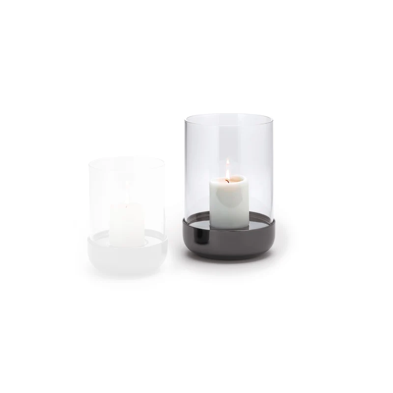 Windlicht Titanbeschichteter Edelstahlfuß, Handgeblasener Dicker Glaszylinder, Windresistentes Design für Innen & Außen – Sally | Philippi