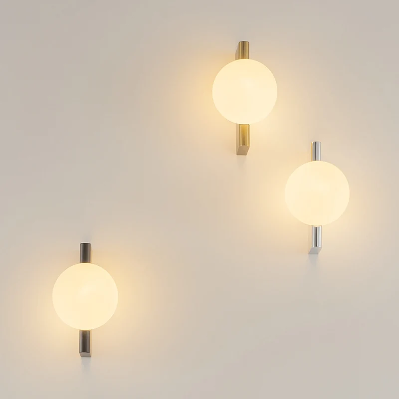 Wandleuchte – Chrom Finish, Metall Gestell, Glaskugel Design - Avant-garde | Maytoni