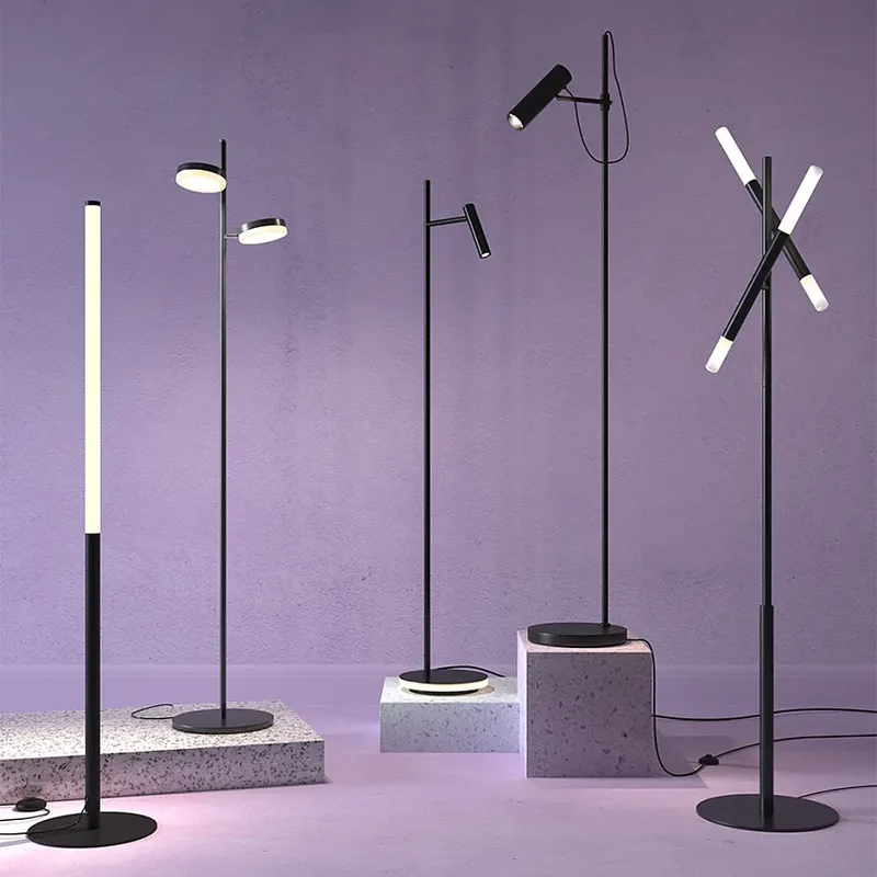 Stehleuchte – Schwarzes Finish, Metallgehäuse, Warmweißes Licht - Estudo | Maytoni