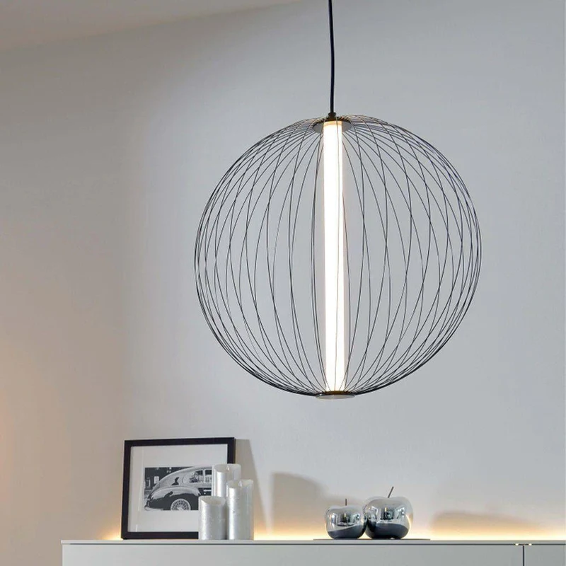 Pendelleuchte kugelförmiges Metalldesign architektonische Linien integrierte LED-Technik – ATOMIK | Sompex
