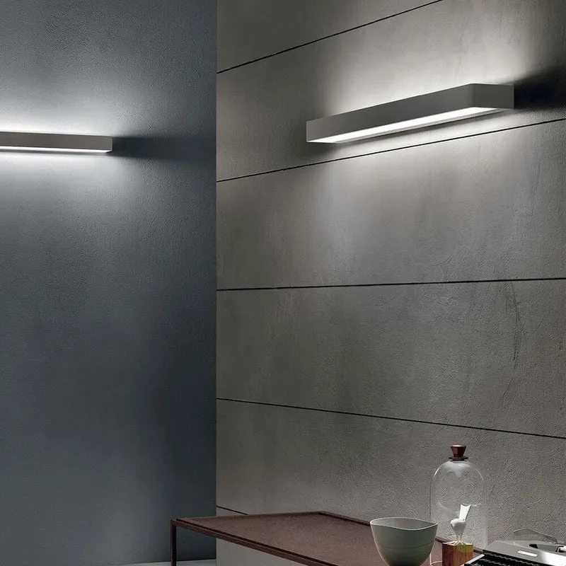Metal W LED-Wandleuchte Large