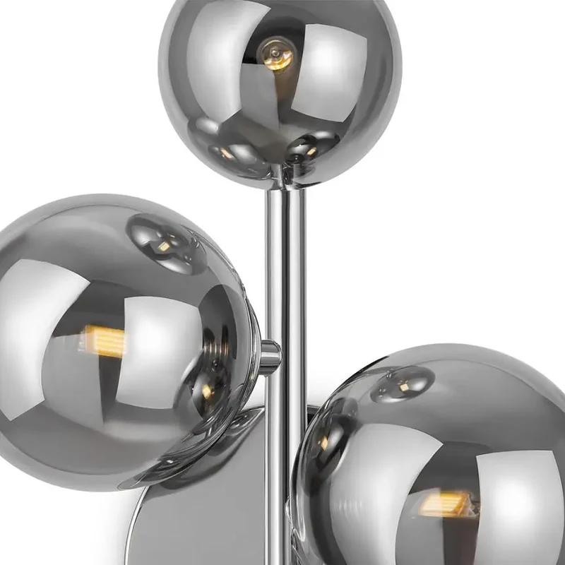 Wandleuchte – Chrom Metall, 3-flammiges Design, Glasschirme - Dallas | Maytoni