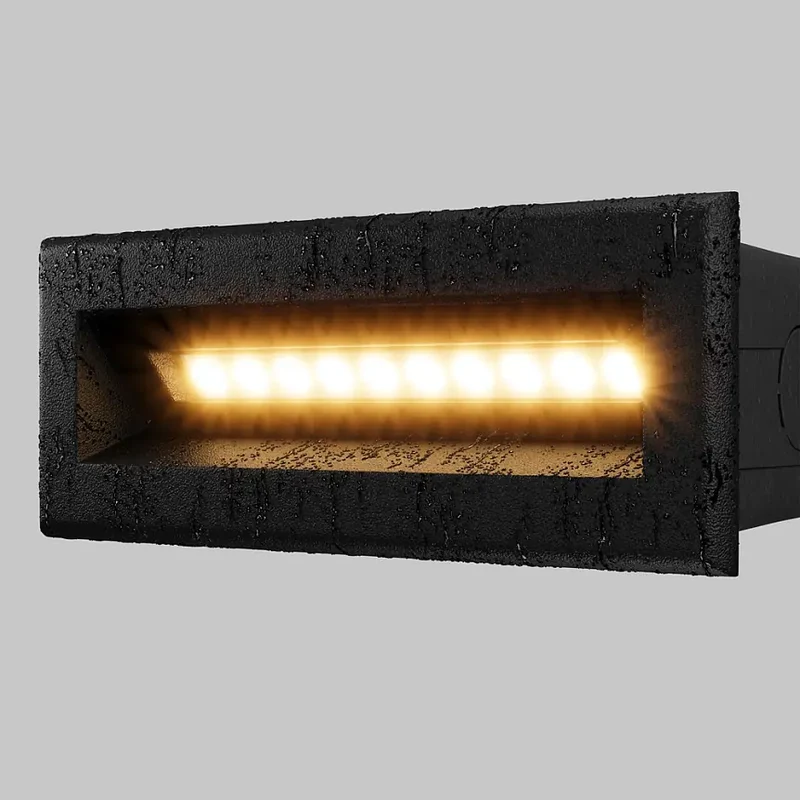 Treppenleuchte – Schwarzes Metall, IP65 Schutz, 13,7 cm Länge - Bosca | Maytoni