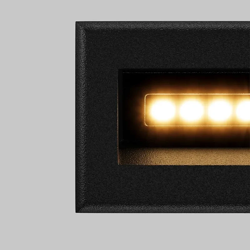 Treppenleuchte – Schwarzes Metall, IP65 Schutz, 8,4 cm Länge - Bosca | Maytoni