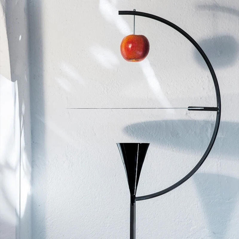 Nemo Newton LED Stehlampe mit Fussdimmer
