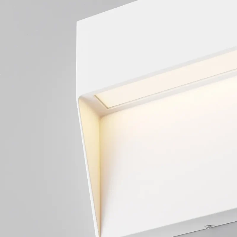 Treppenleuchte – Weißes Aluminium und Kunststoff, 3 W Leistung, Warmweiß, 11 × 11 cm - Mane | Maytoni