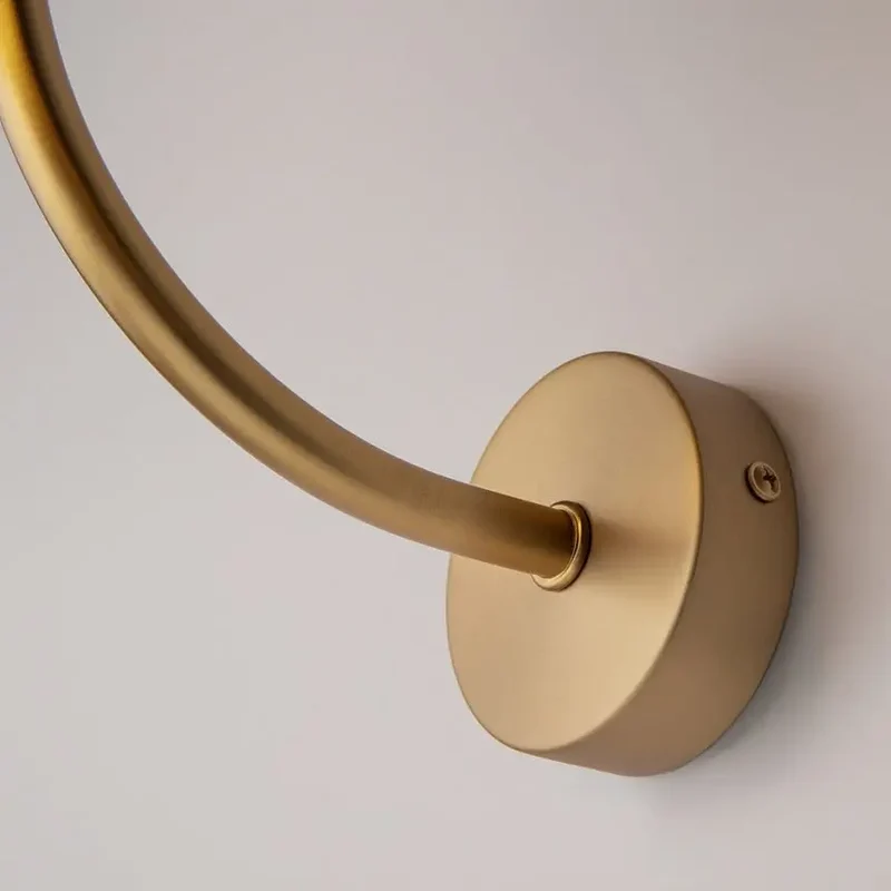 Wandleuchte – Bronzemetall Finish, Glasschirm Klar, 1×E14 Fassung, 40W Leistung - Rendez-vous | Maytoni