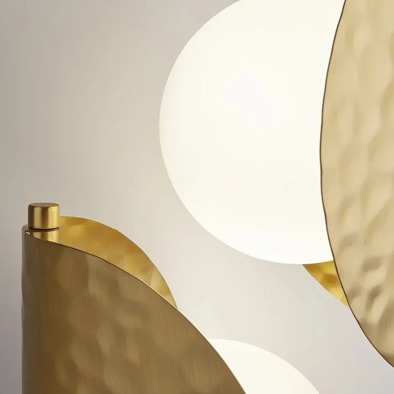 Wandleuchte – Messing Finish, Metall Gehäuse, Rechtes Design, 2× G9 Fassung - Tropic | Maytoni
