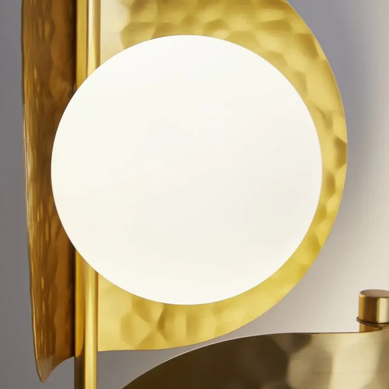 Wandleuchte – Messing Finish, Metall Gehäuse, Linkes Design, 2× G9 Fassung - Tropic | Maytoni