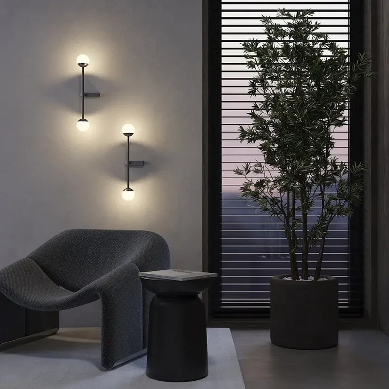 Wandleuchte – Schwarzes Finish, Metallgehäuse, 360° Licht, Integrierte LED - Touch | Maytoni