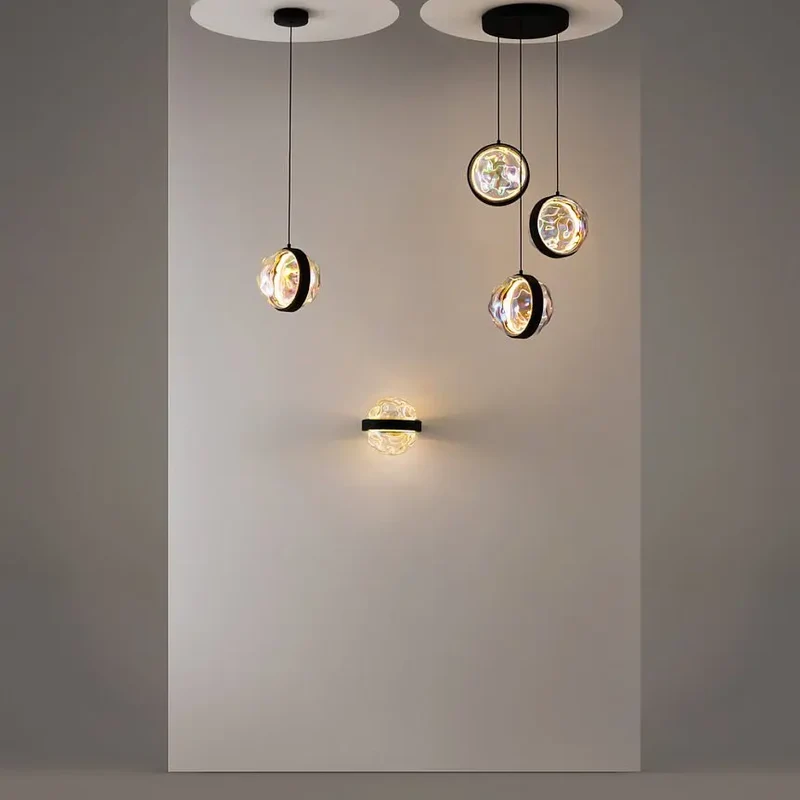 Wandleuchte – Schwarzes Metall und Glasschirm, 6 W Leistung, Warmweiß, 18 cm Höhe - Misterio | Maytoni